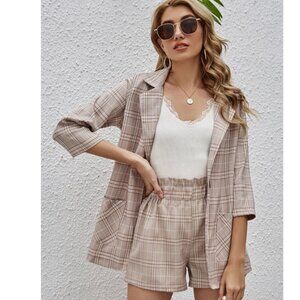 SHEIN Essnce Single Button Plaid Blazer With Shorts